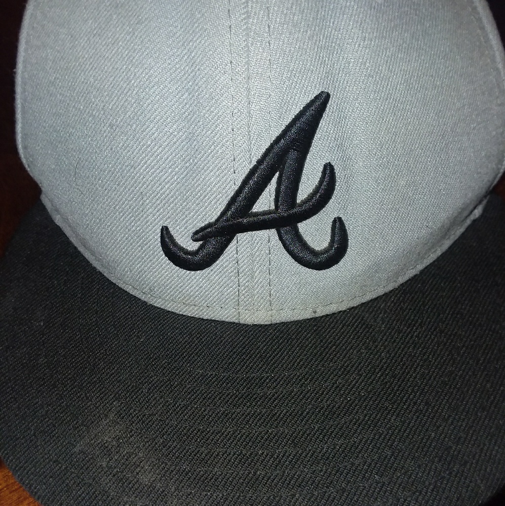 .Angles black and grey 59Fifty flatbill
